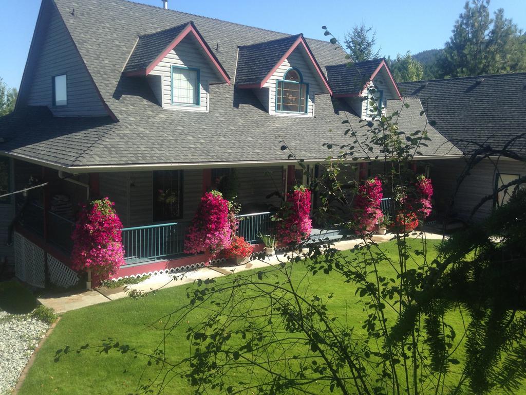 Eagle'S Nest B&B Lake Country Exterior photo