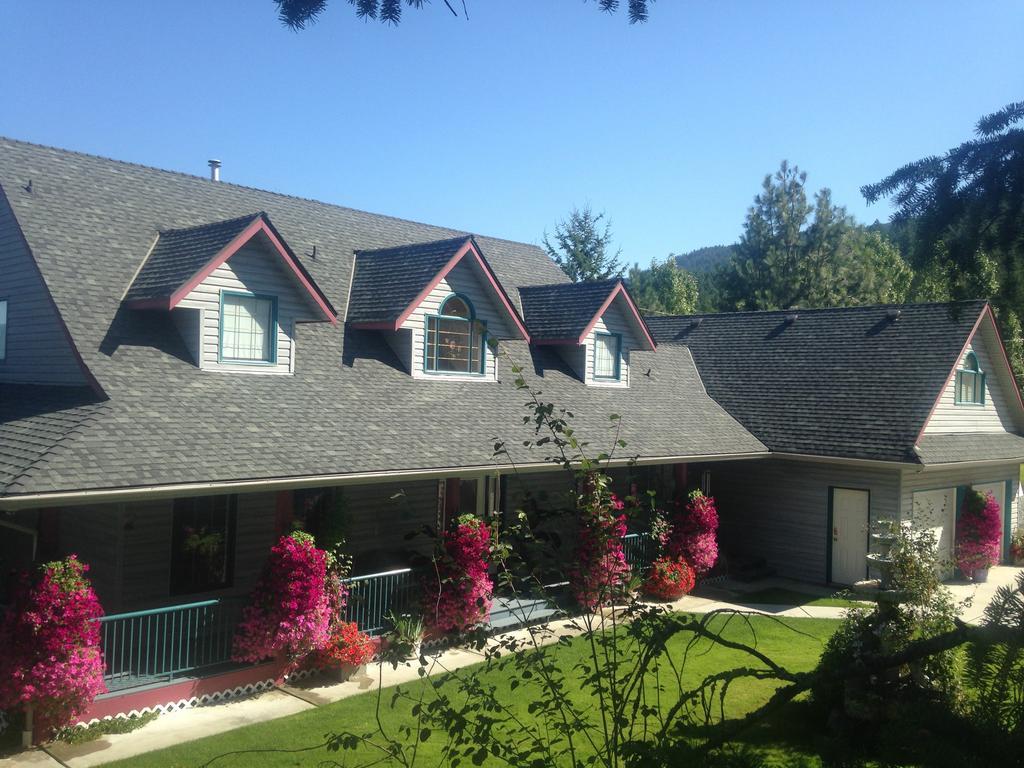 Eagle'S Nest B&B Lake Country Exterior photo